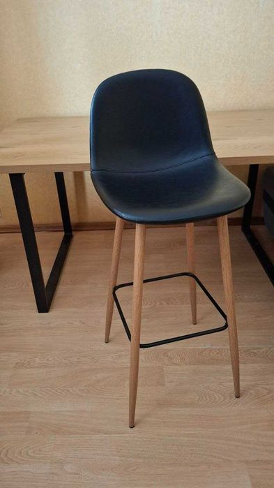 Стілець барний JONSTRUP чорний/колір натуральний дуб