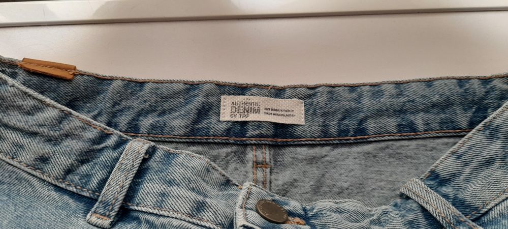 Saia de ganga botões