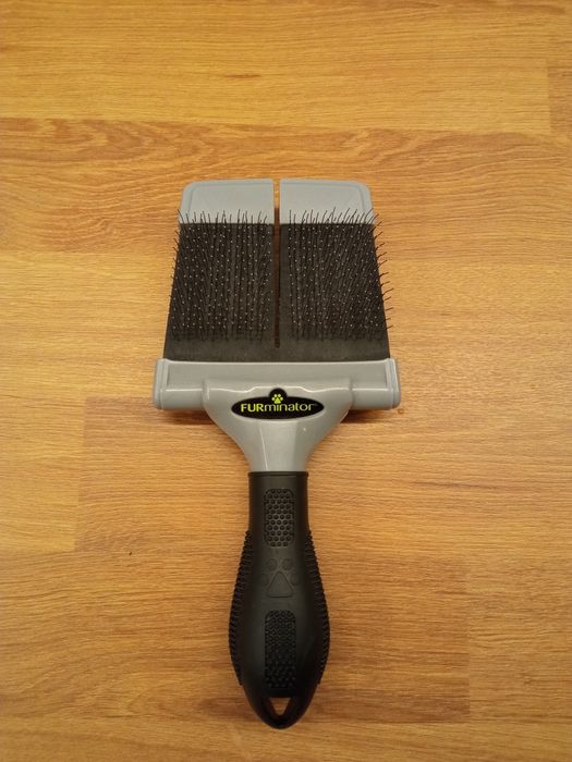 Miękka dwustronna szczotka Furminator