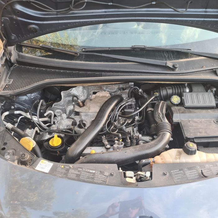 Renault Clio 1.2 16v T  DOCS SUIÇOS