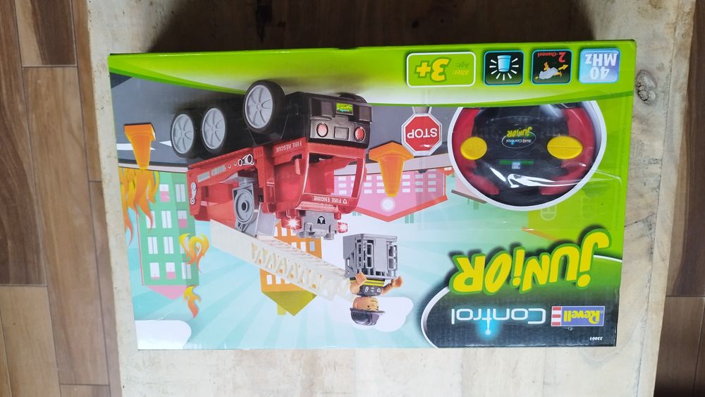 Wóz strażacki Revell Control - zdalnie sterowany