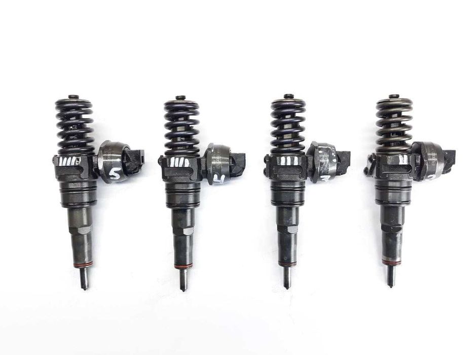 Насос форсунки Audi A4 B6 A6 C5 Ford Galaxy VW Passat  B5 1.9 TDI
