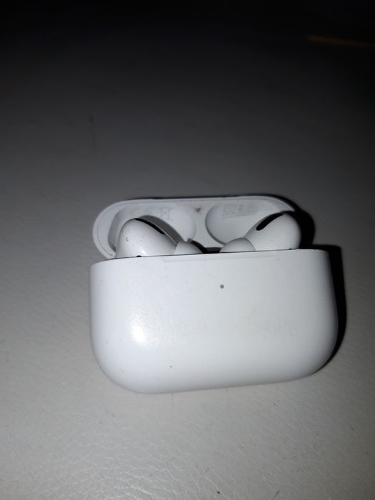 Apple AirPods Pro 2
