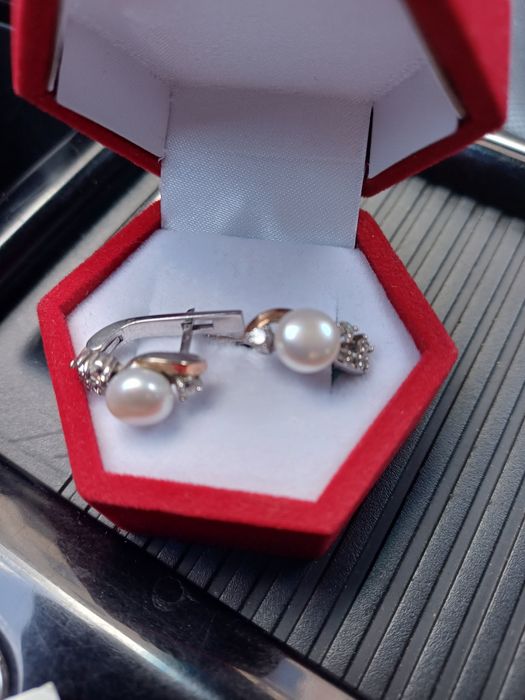 Серьги  вага 4.96. Серебро