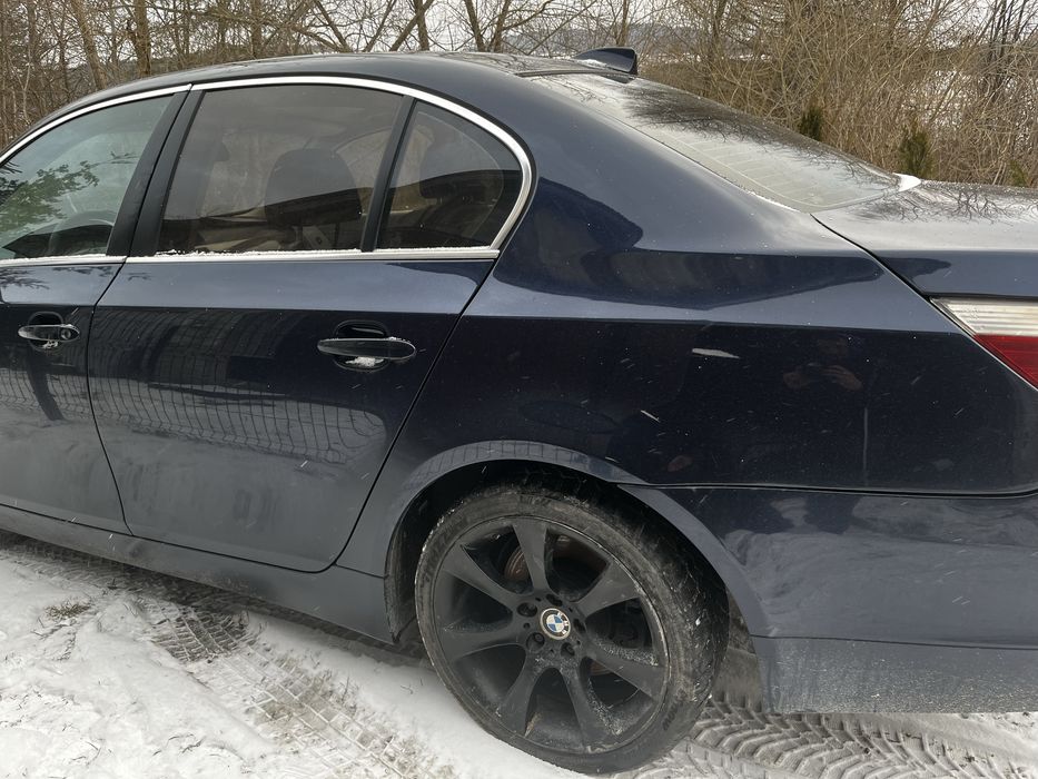 Czesci bmw e60 3.0 m57 intercooler orientblau metalic