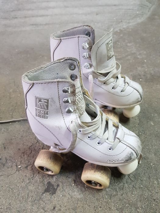 Patins de criança - n. 30