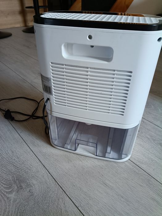Osuszacz powietrza DH350
DH350
Dwa tryby: osuszanie