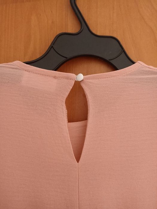 Продам рожеву святкову сукню