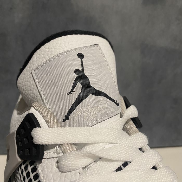 Nike Air Jordan Retro 4 Military