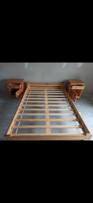 Łóżko 140x200+ 2 szafki nocne