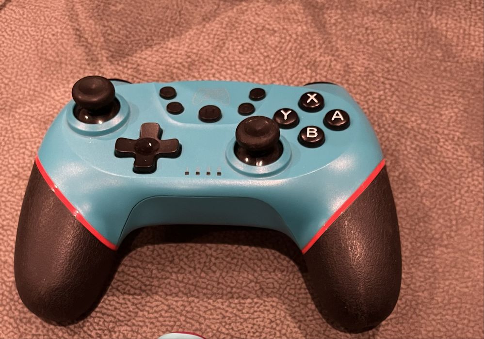 comando PS4 genérico para peças / não funcionam