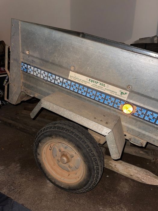 Atrelado para carro