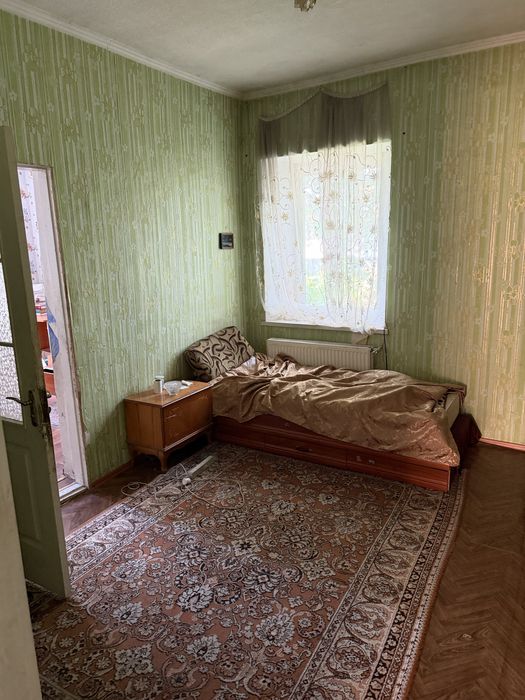 Продається будинок .