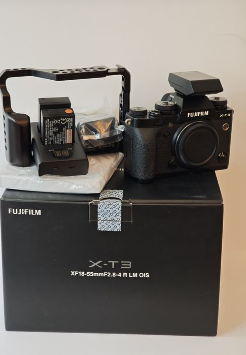 Fujifilm X-T3 Body Black – Stan Idealny – Klatka SmallRig, 3 Baterie, Flash EF-X8, Box