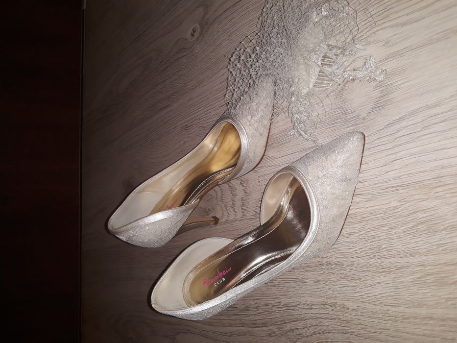 Suknia ślubna rozm. 34 firmy Agnes