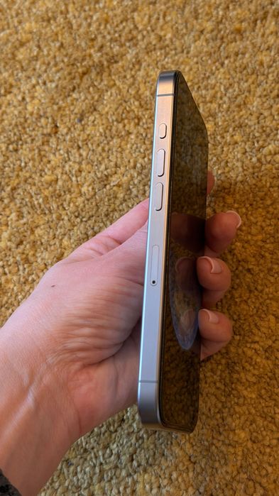 iPhone 15 Pro 256GB Natural Titanium w idealnym stanie