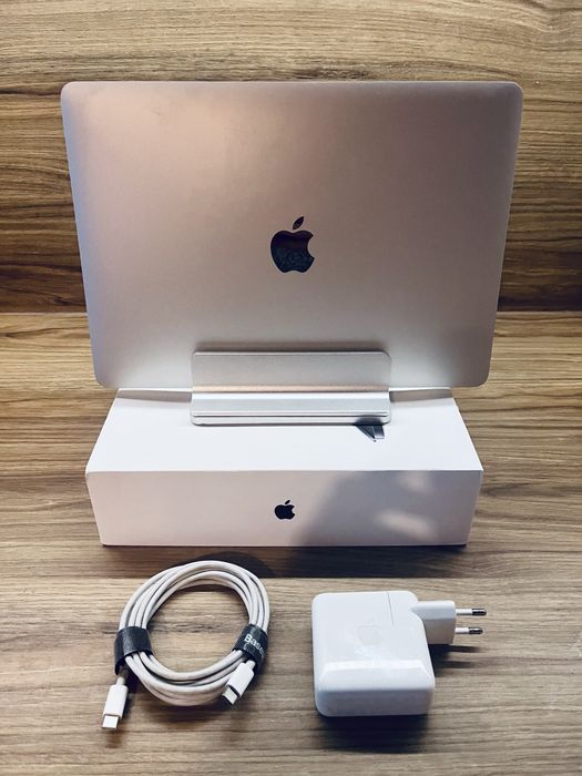 MacBook Pro 13" 2017 i5 16 GB RAM – zadbany, cichy, sprawny