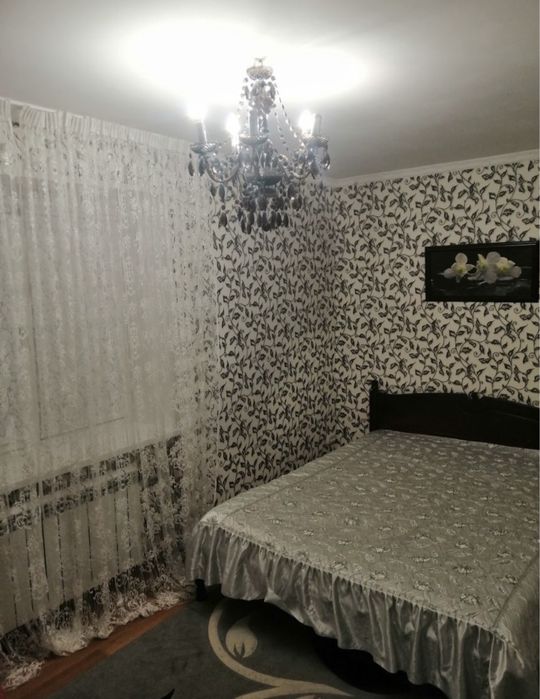 Посуточно 2ком 12 квартал Шинник Богдана Хмельницького СВІТЛО Є ЗАВЖДИ