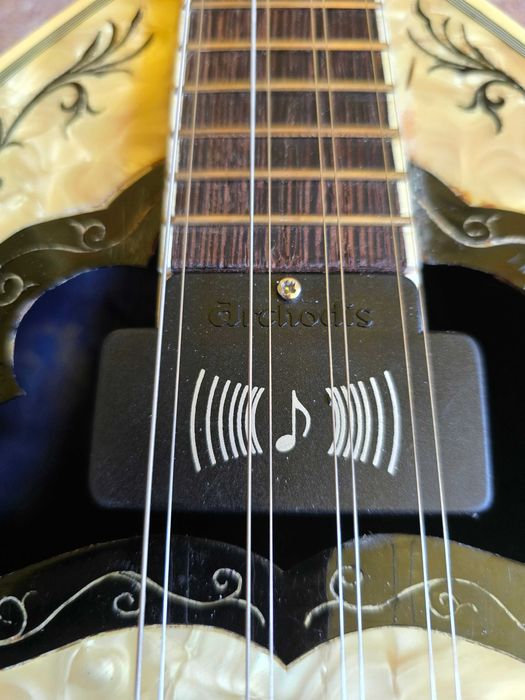 Buzuki, bouzouki stary instrument lata 90 stan dobry