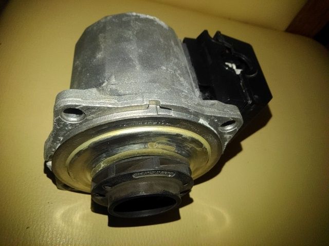 Pompa cwu pieca gazowego Viessmann.