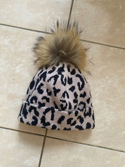 Продам шапку 50-52р фірма Dembo House