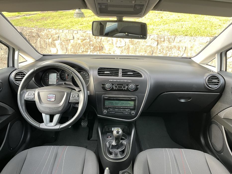 Seat Leon - Nacional/1 Registo/2014/76.000km