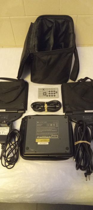 Авто комплект DVD-відео плеєр  МРЕG4, 2 монітора ...