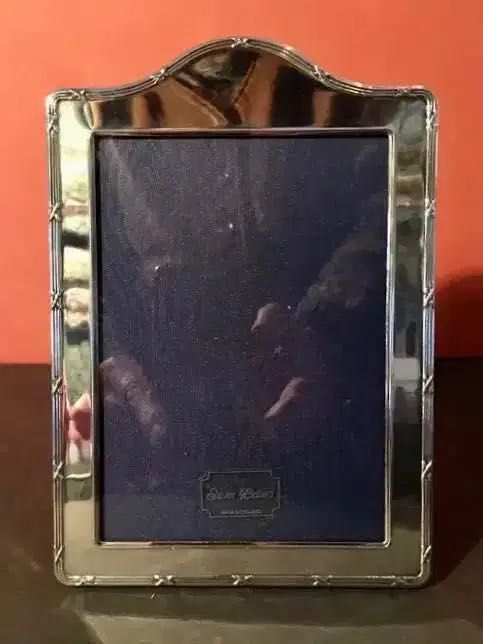 KITNEY & COMPANY - banho de prata - sem uso - 19x13 cm/s