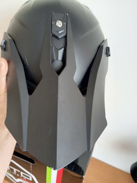 Kask motocyklowy w bardzo dobrym stanie