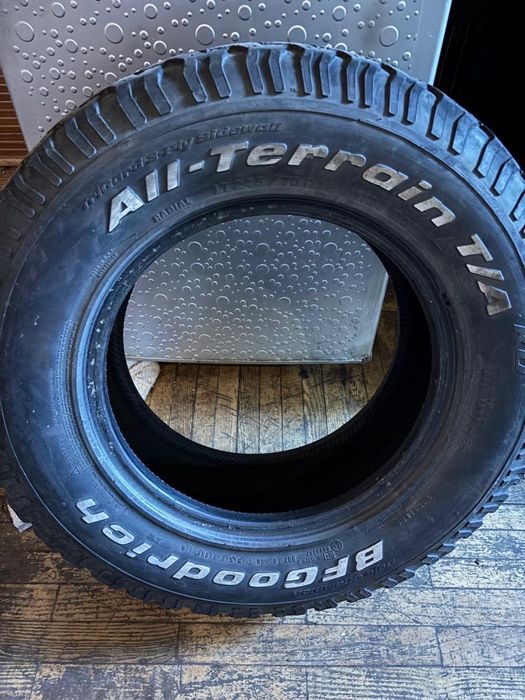 Продам пару BFGoodrich All-Terrain T/A 245/70 r16
