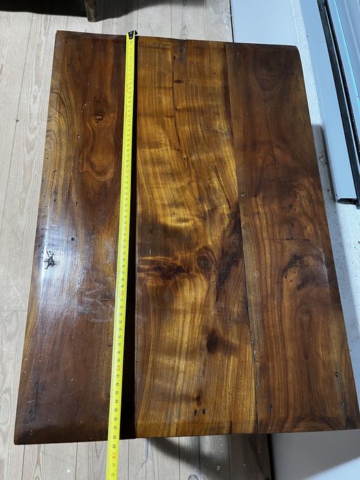 Lindissima Mesa em madeira maciça VITORIANA