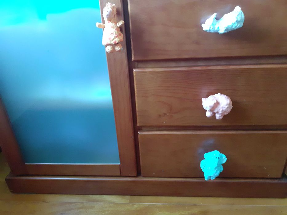 Cómoda em Pinho VERSATIL 1,20m & em MUITO BOM ESTADO