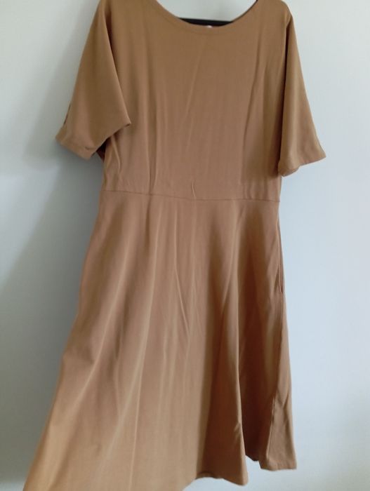 Sukienka basic camel nude Echo 40 L