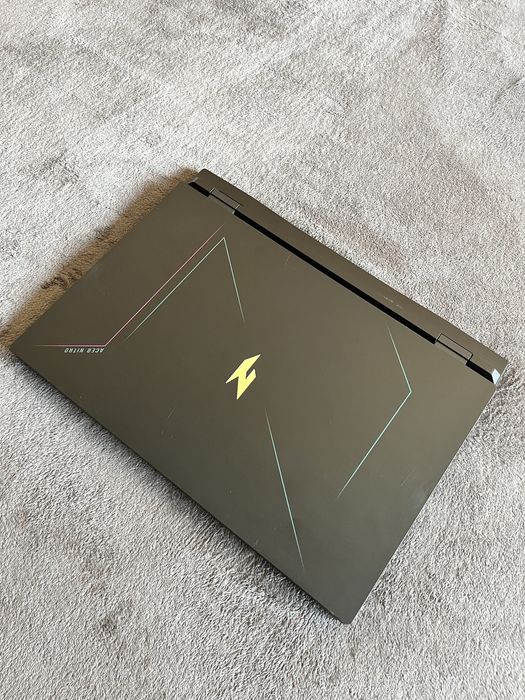 Acer Nitro 17 AN17-42 Ryzen 9 7940HS/ RTX 4060 / 16 ГБ / 1 ТБ SSD