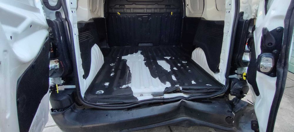 OPEL Combo 1.6 CDTI 3-Lugares
