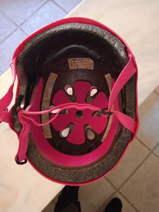 Capacete de proteção Com Pouco uso  OXELO