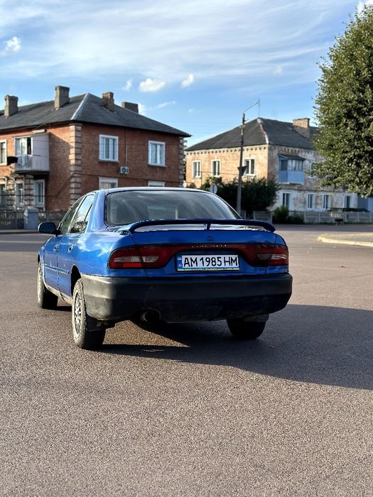 Mitsubishi Galant