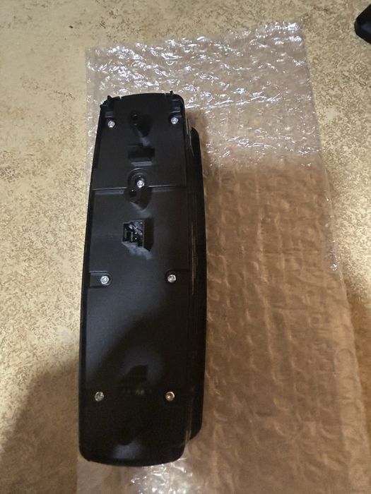 Кнопки стеклоподъемников Mercedes, VW, Dodge