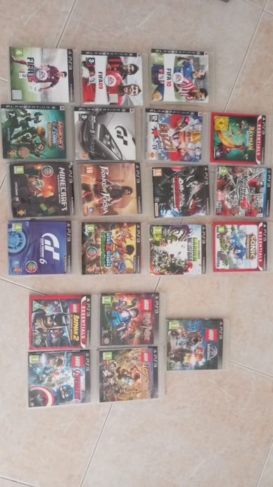 Conjunto: Ps3 Com Vários Discos e Acessórios Como Novos