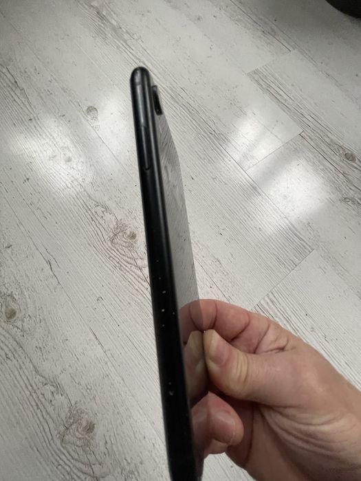 Iphone XR 64 , чорний, неверлок