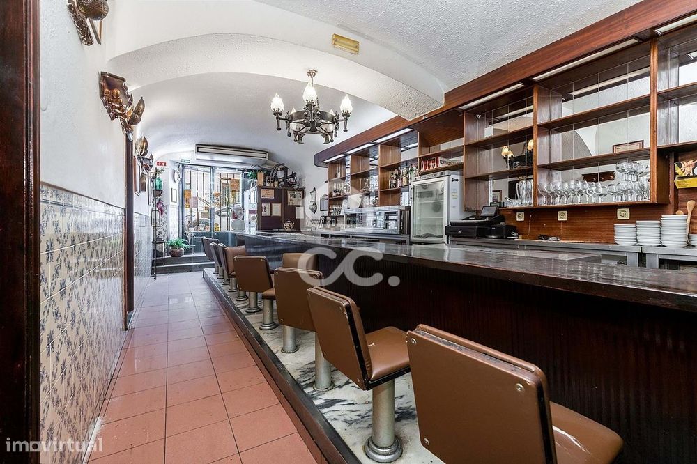 "A Choupana" – Trespasse de restaurante histórico no centro de Évora