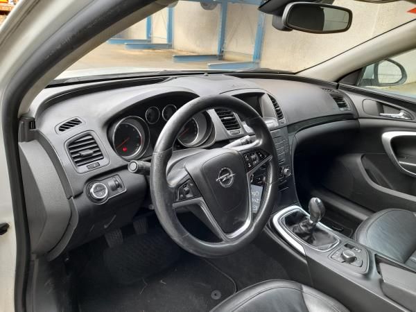 Para peças OPEL Insignia A (G09)