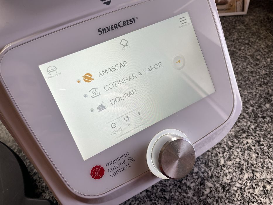 Robot de cozinha Monsieur Cuisine Connect (inclui livro de receitas)