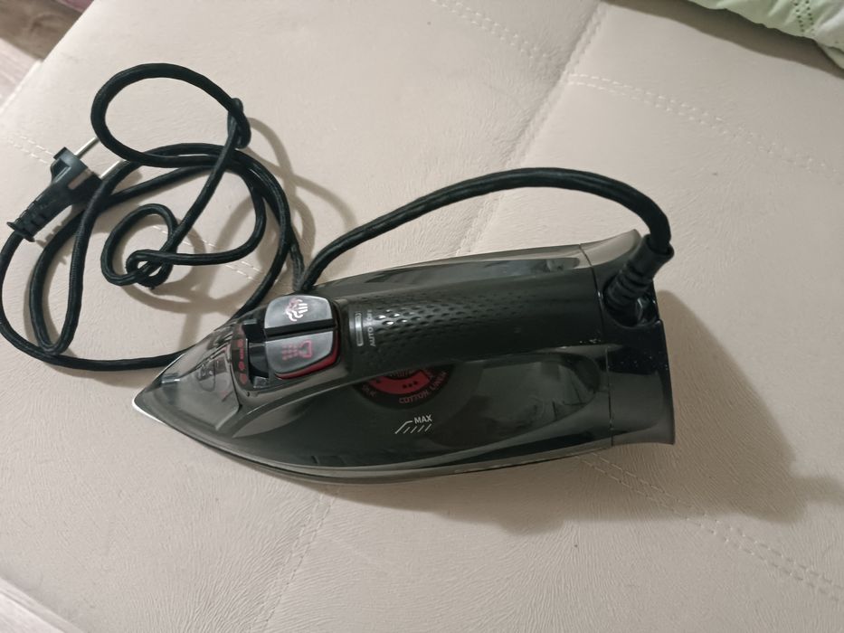 Утюг Philips PowerLife GC2998/80
