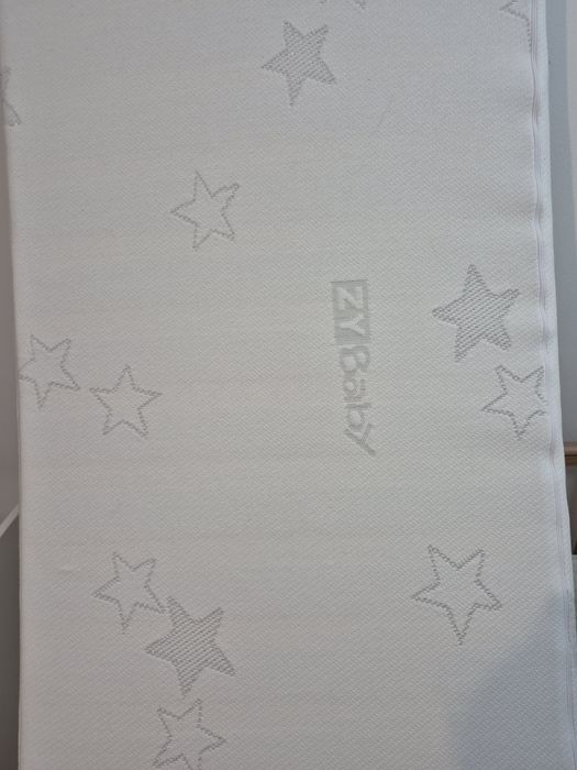 Berço bebe pouco usado