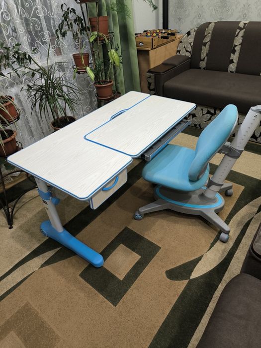 Парта Cubby imparare, Kpicno FunDesk
Primavera I Blue