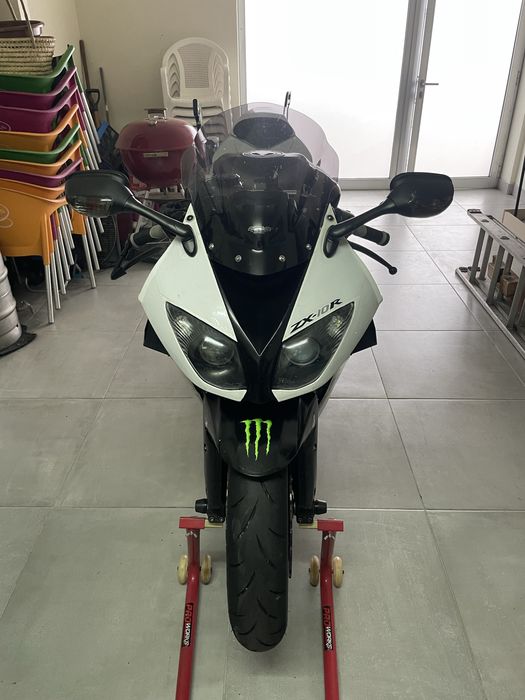 Kawasaki ZX10R 2008  branca e preto  28000  km