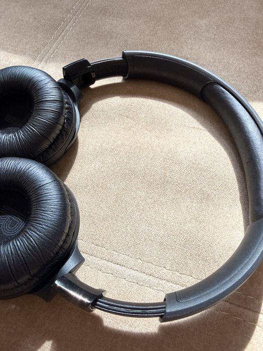 Auscultadores JBL Tune 520BT – Preto | Bluetooth