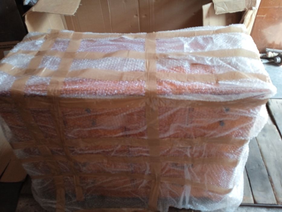 Комод фабричний(горіх)Польща