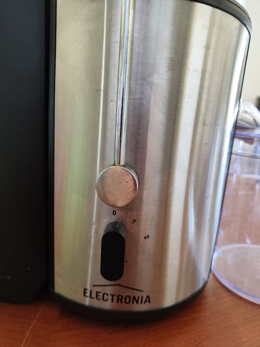 Centrifugadora eletrônia